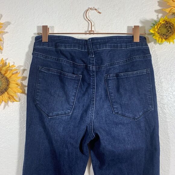 Altar’d State Dark Blue Wash Bell Bottom Jeans Size 26 Or 2 Women’s - Picture 5 of 9